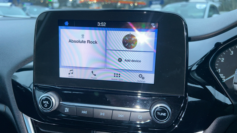 Ford Fiesta 1.1 Zetec 3dr Petrol Hatchback